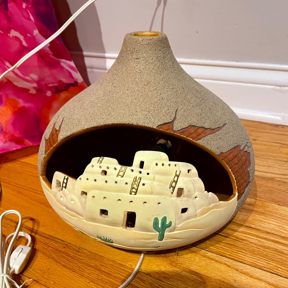 Rare Vintage Betty Pagamo 94’ Clay Pottery Terracotta Native Lamp 3D Western